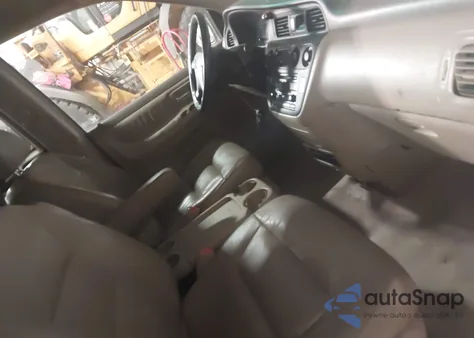 2003 Honda Odyssey Ex-L from USA, damaged, VIN 5FNRL18083B005798